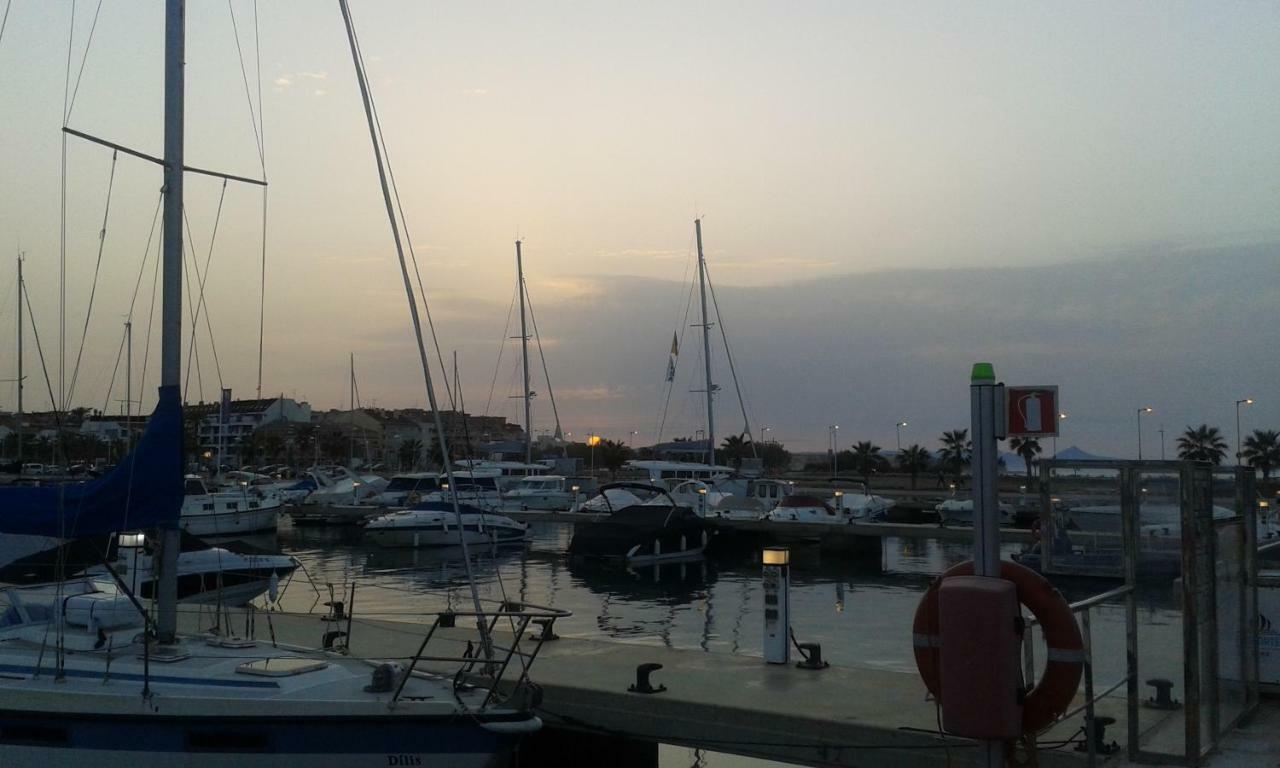 Mare Nostrum II Denia. Exteriör bild